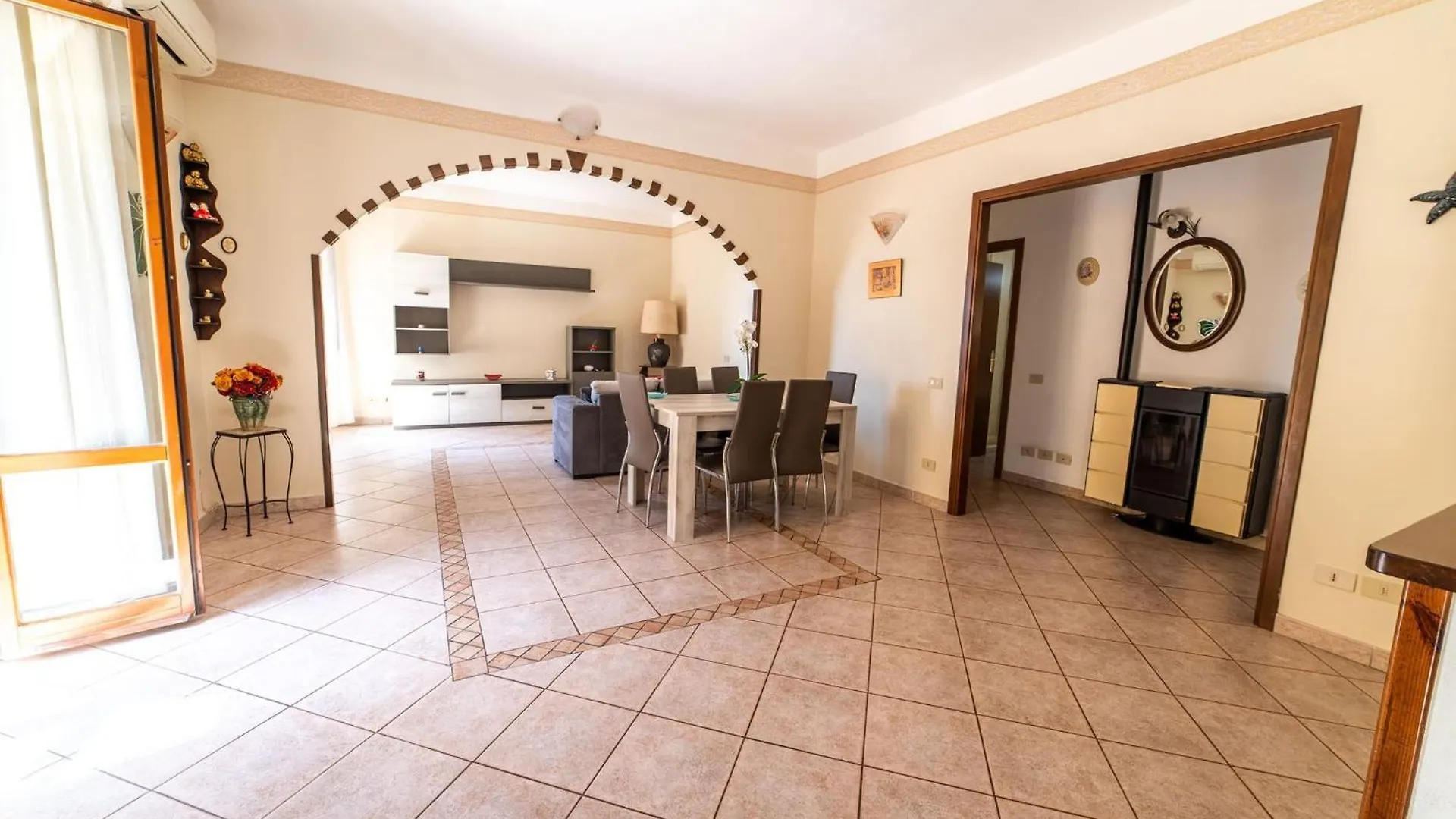 Finestra Sul Mare Apartment Portoferraio Italy