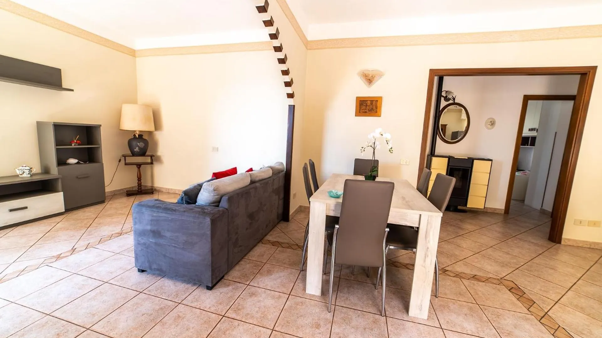 Finestra Sul Mare Apartment Portoferraio