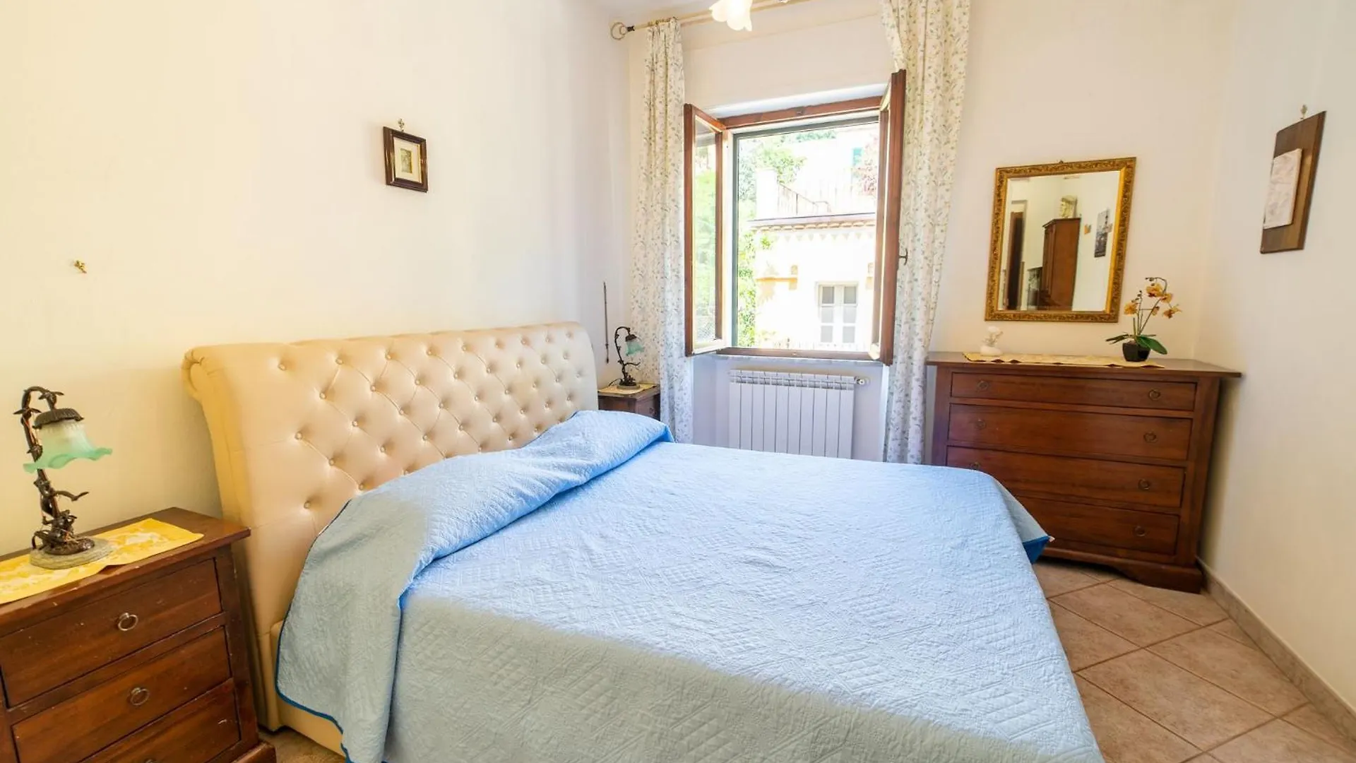 Finestra Sul Mare Apartment Portoferraio Italy
